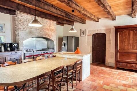 Property Image 11