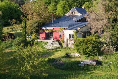 Property Image 1