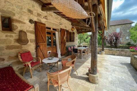 Property Image 4