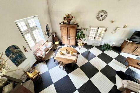 Property Image 12
