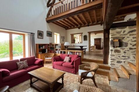 Property Image 11