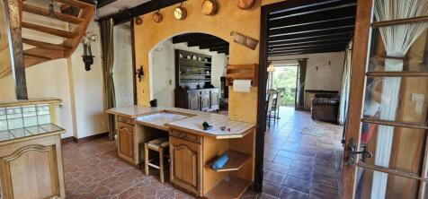 Property Image 4