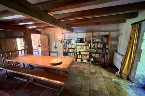 Property Image 6