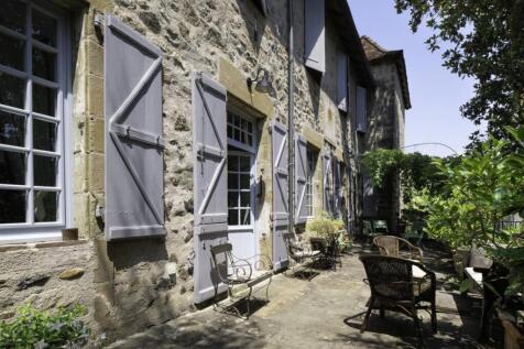 Property Image 1