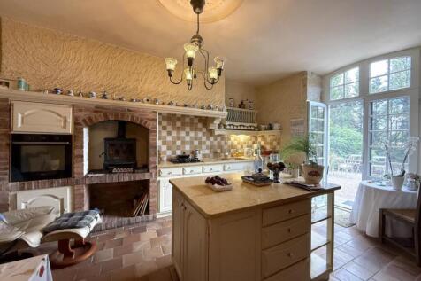 Property Image 12