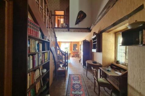 Property Image 6