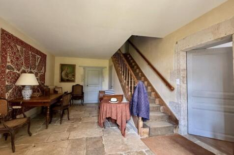 Property Image 4