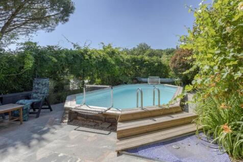 Property Image 9