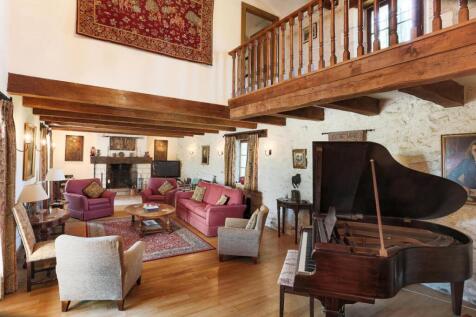 Property Image 4