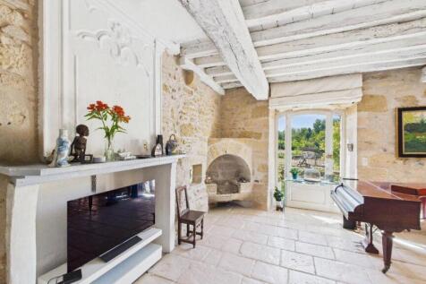 Property Image 4