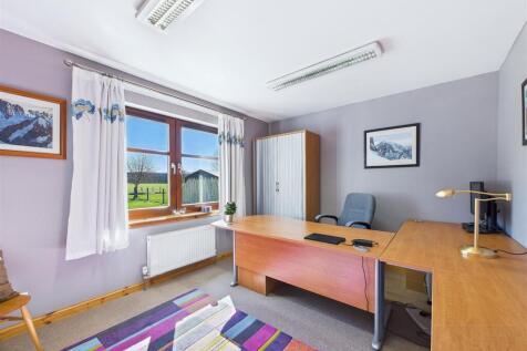 Bedroom / Home Working