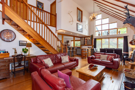 SITTING ROOM