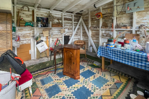 Shed