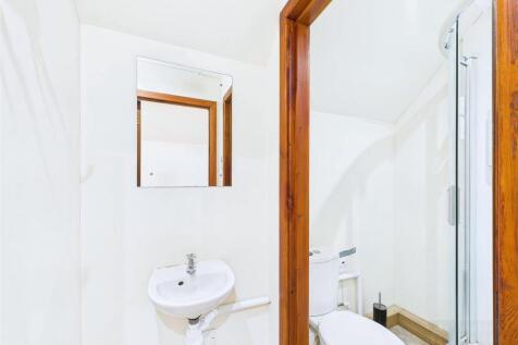 Annex Bedroom En-suite