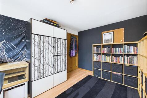 Bedroom Three / Home Working