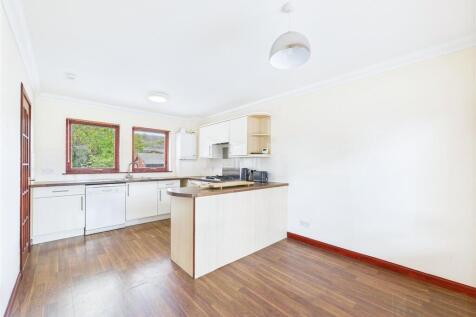 kitchen / dining