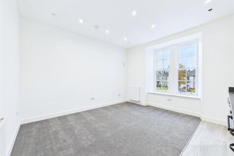 Sitting Room / Kitchen / Dining Area