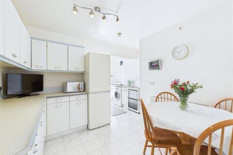 Kitchen &amp; Dining Area