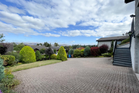 Driveway &amp; Parking