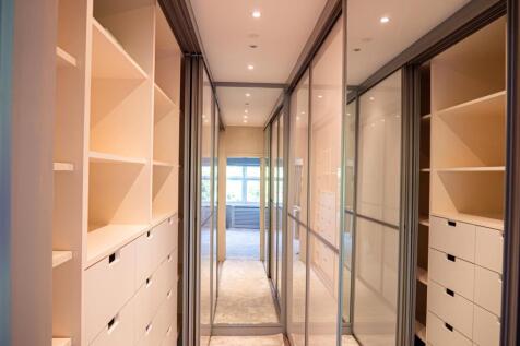 Primary - walk-in wardrobe