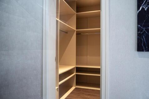 Walk-in wardrobe
