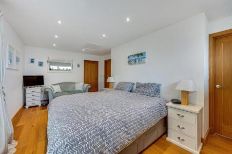 Principal suite