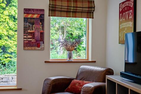 Views to wrap around gardens