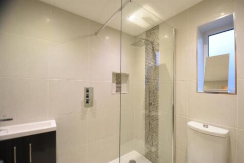 Master en-suite