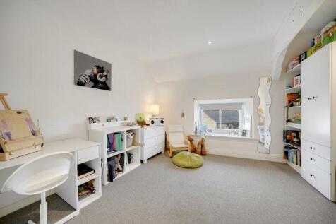Bedroom 4 / Play Room