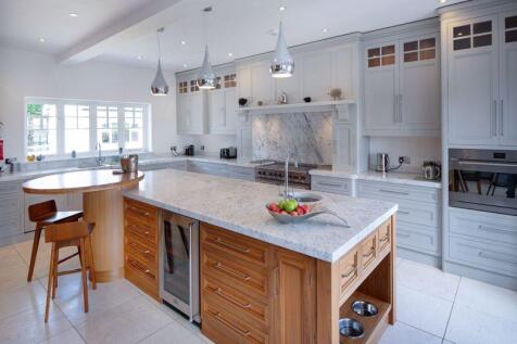 Open plan living kitchen/family room