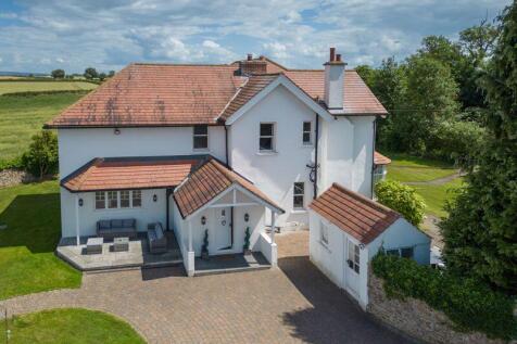 Green End House