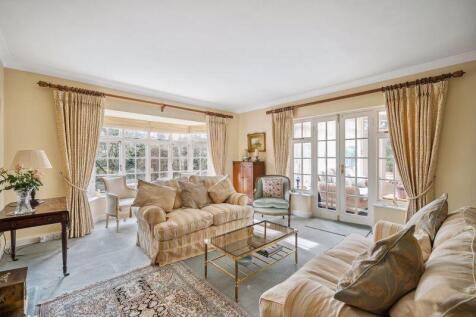 Drawing room