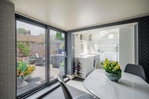 Open plan kitchen