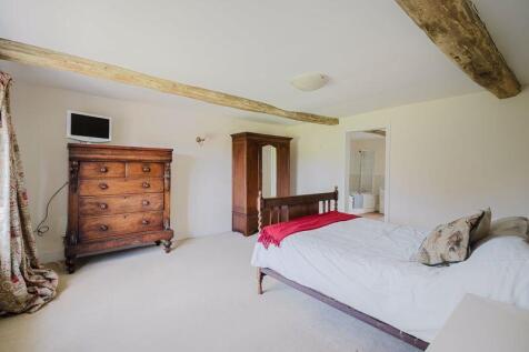Principal bedroom