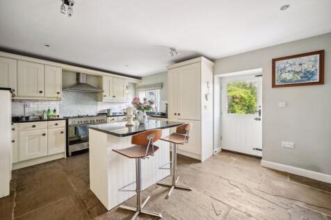 Open plan dining kitchen