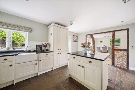 Open plan dining kitchen