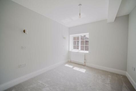 Further bedroom