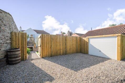 Garage and private parking