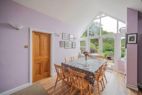 Open plan dining kitchen