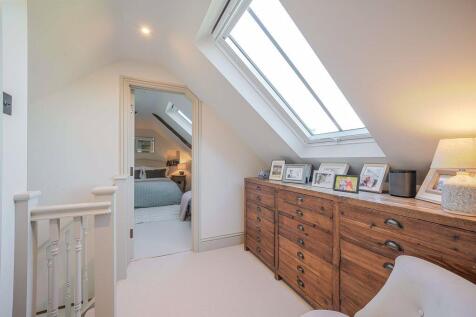 Second floor landing