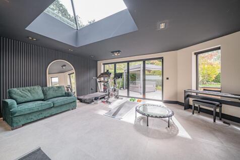 Property Image 32