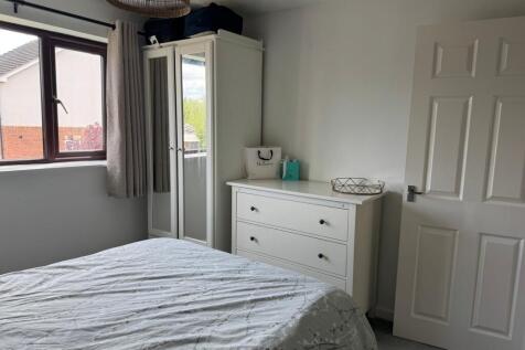 Bedroom One (1)