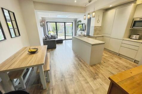 Kitchen/Dining/Family Room