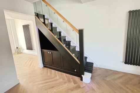 Feature Stairs