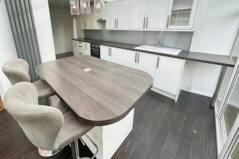 Open Plan Kitchen/Dining Room