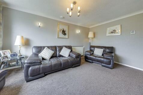 Lounge Alt 2