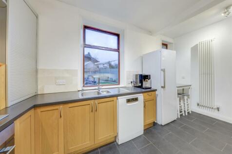 Kitchen Alt