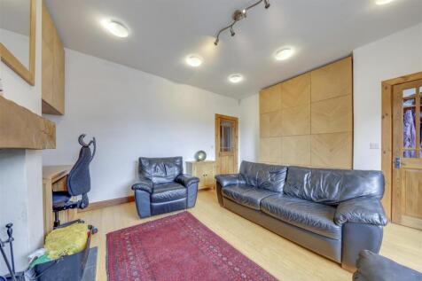 Lounge Alt