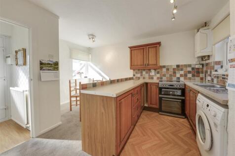 Kitchen / Dining
