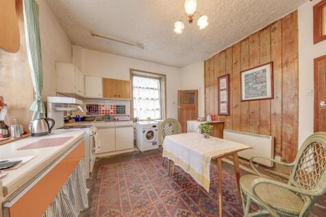 Kitchen Alt